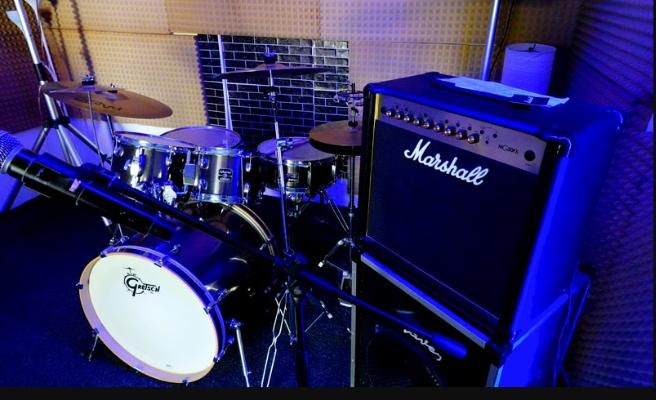 Studio 1
